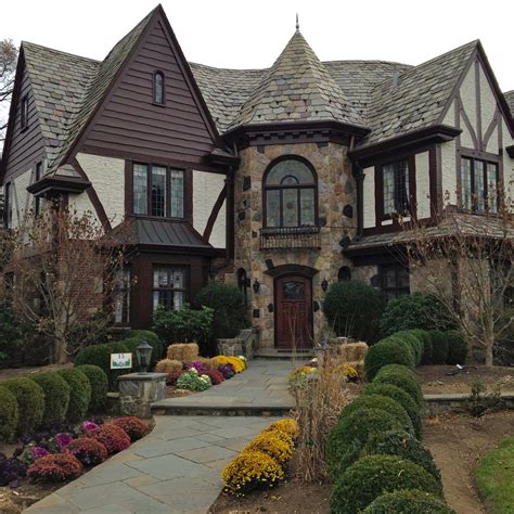 tudor style house exterior.